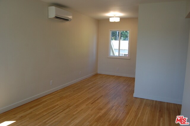 Foto del edificio - 1243 25th St