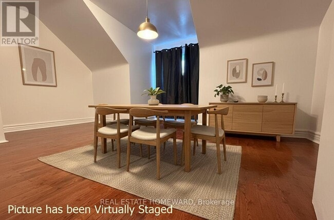 Building Photo - 1234 Gerrard St E