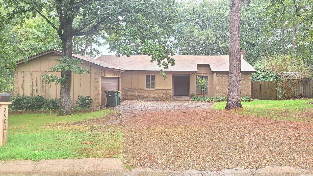 3901 Sierra Forest Dr, Little Rock, AR 72212 House Rental in Little