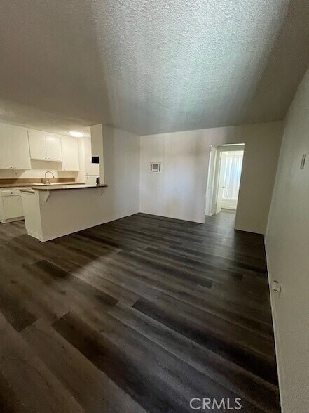 Foto del edificio - 686 E Cottonwood Rd