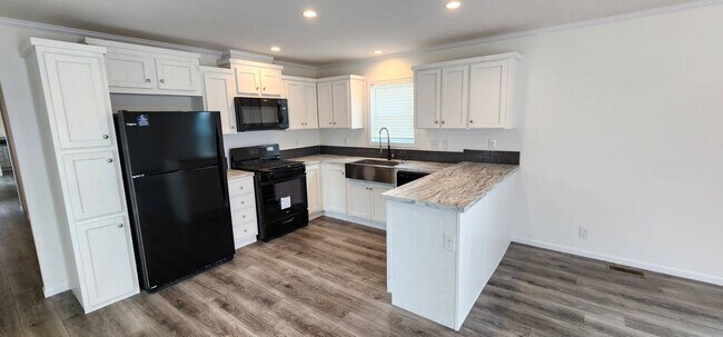 Foto del edificio - 10326 Old Leo Rd