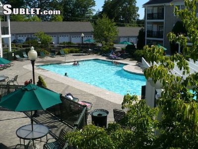 Building Photo - 100 Avalon Dr E