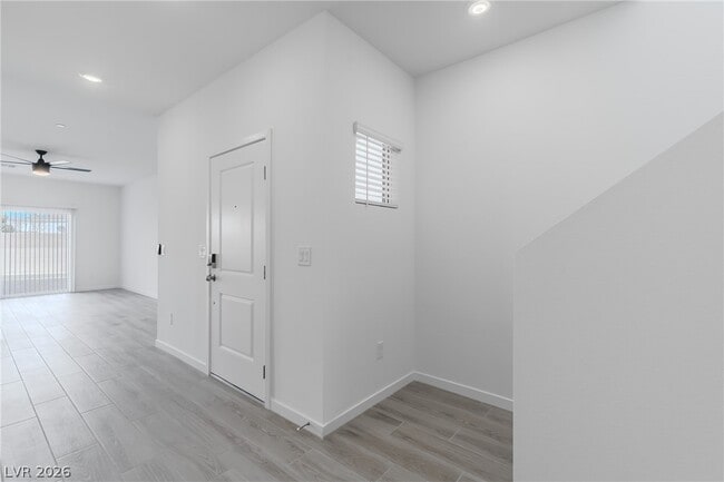 Building Photo - 9940 Kimura Hls Ave