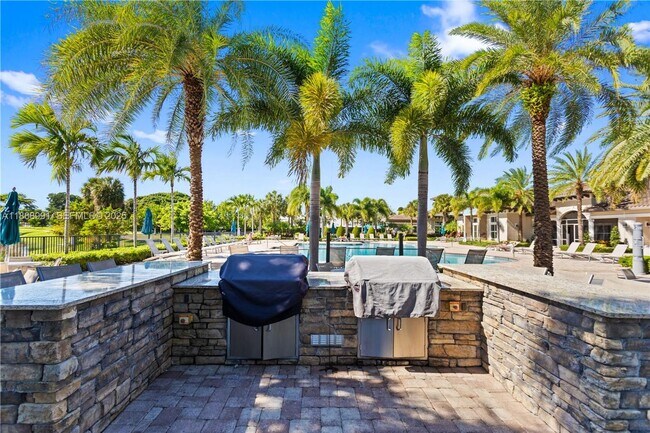 Building Photo - 4022 Large Leaf Ln