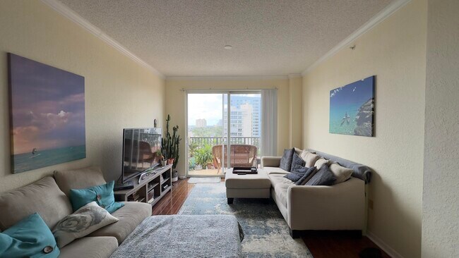 Building Photo - 1801 N Flagler Dr