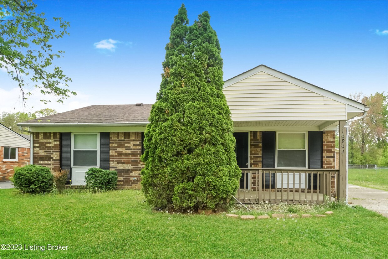 Foto principal - 10902 Waycross Ave