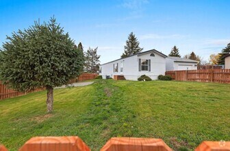 Building Photo - 8120 Mourning Dove Dr