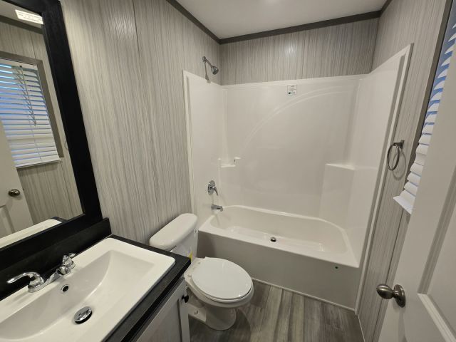 Foto del edificio - 106 Bardin Dr