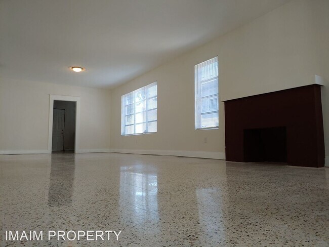 Building Photo - 4 br, 2 bath House - 1436 SW 3 ST