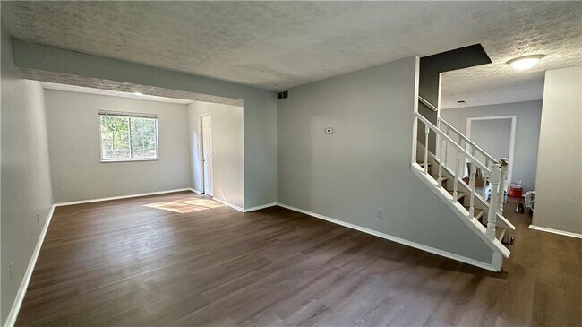 Foto del edificio - 2176 Hopkins Mill Ln NW