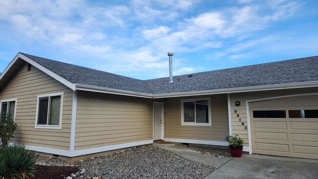 Building Photo - Single Level Birch Bay Village Home -- Boa...