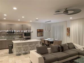 Foto del edificio - 15260 Sky Pond Pass