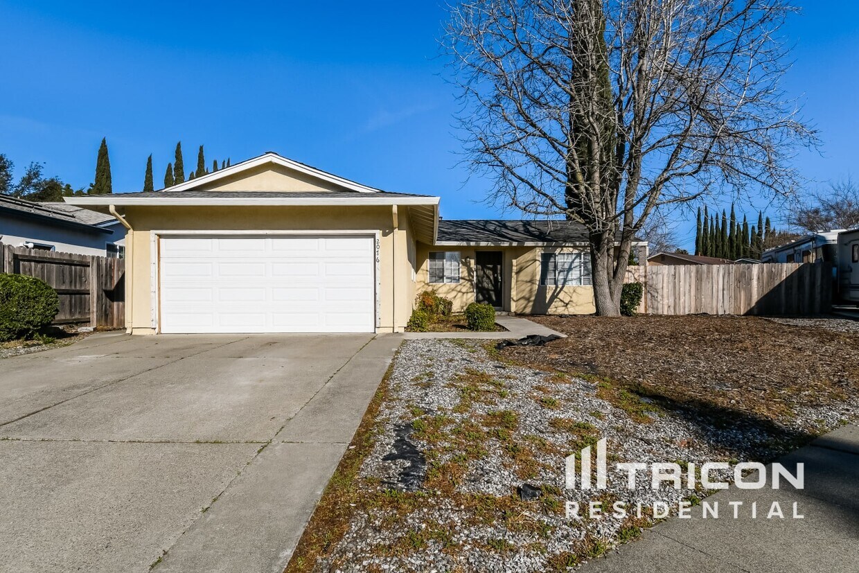 Foto principal - 2076 Harte Ct