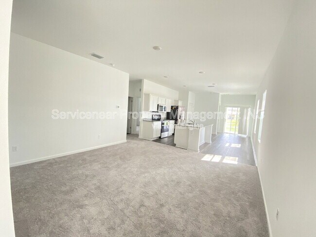 Foto del edificio - 35606 Buttonweed Trl