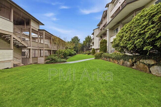 Foto del edificio - 15340 Macadam Rd S