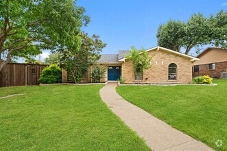 Building Photo - 2144 Courtland Cir