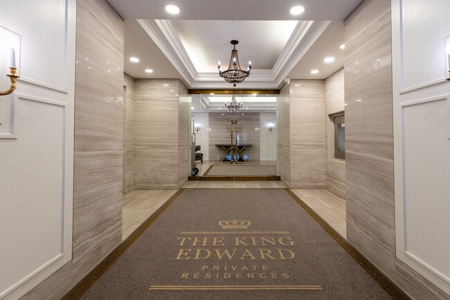 Building Photo - 22 Leader Ln