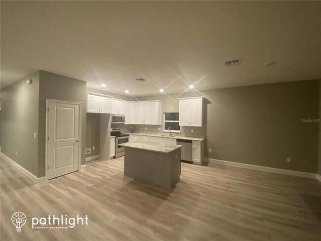 Building Photo - 152 W 28Th Street
