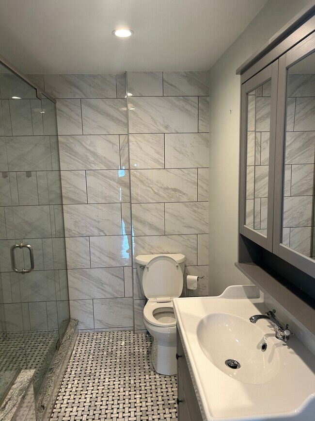 Foto del edificio - 1382 S 5th St