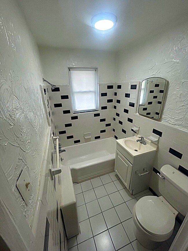 Building Photo - 7535 Thouron Ave