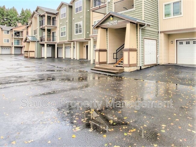 Foto del edificio - 10740 NE Holly St