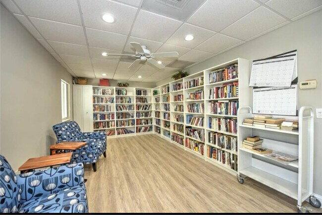 Foto del edificio - 473 12th Ave S