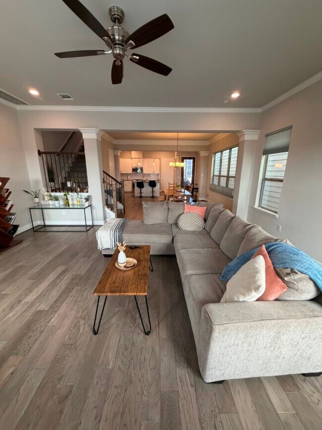 Foto del edificio - 4610 Center St