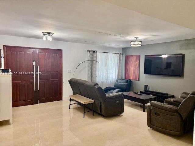 Foto del edificio - 2430 SW 22nd Terrace