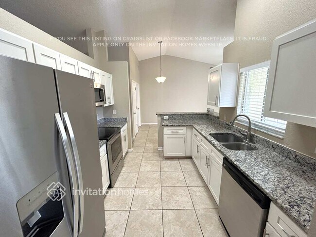 Building Photo - 6310 Neamathla Dr