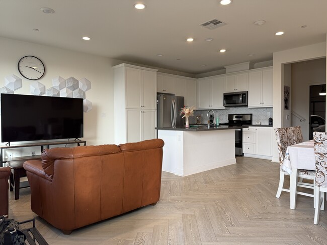 Foto del edificio - 4096 E Peony Paseo