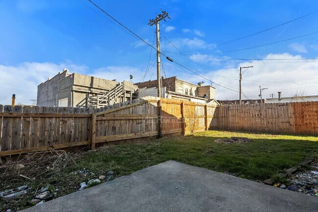 Foto del edificio - 30 W Oxford St