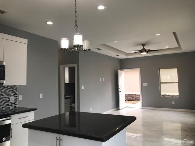 Foto del edificio - 514 Carlisle Ave