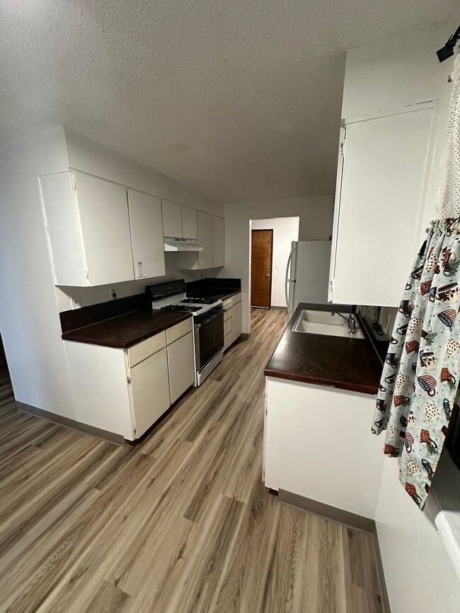 Foto del edificio - 1580 Larkspur Ave