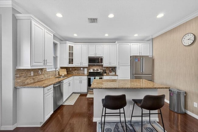 Foto del edificio - 4543 Mediterrenean Circle, Palm Beach Gardens, FL 33418