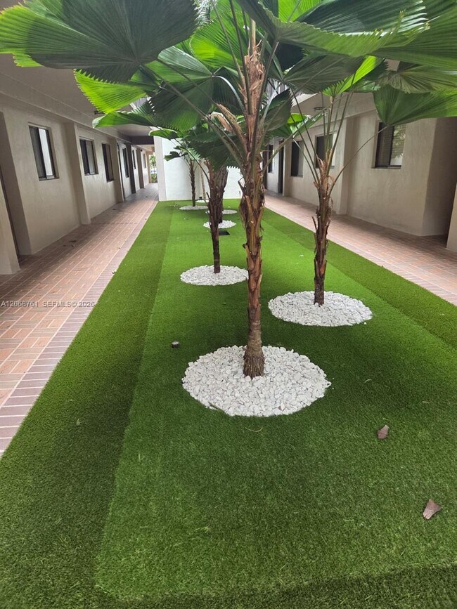 Foto del edificio - 8650 SW 133rd Avenue Rd