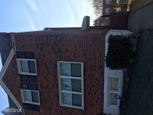 Building Photo - 4 br, 2.5 bath House - 716 Livezey Ln