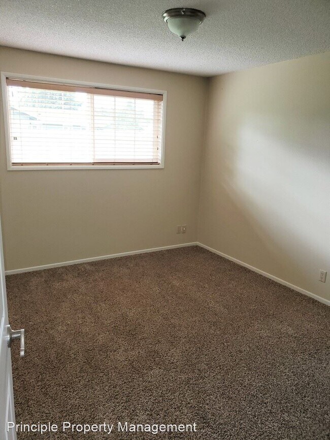 Building Photo - 3 br, 1 bath House - 1134 Sanborn Avenue