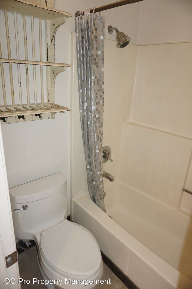 Building Photo - 1 br, 1 bath House - 23312 La Mar 146 Unit B