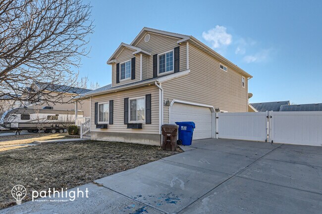 Building Photo - 1334 E Hawk Way, Eagle Mountain, UT, 84005