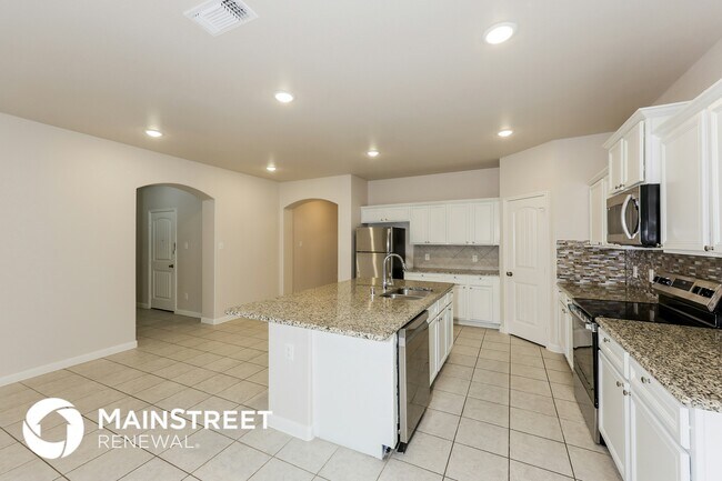 Building Photo - 9430 Smoke Tree Dr