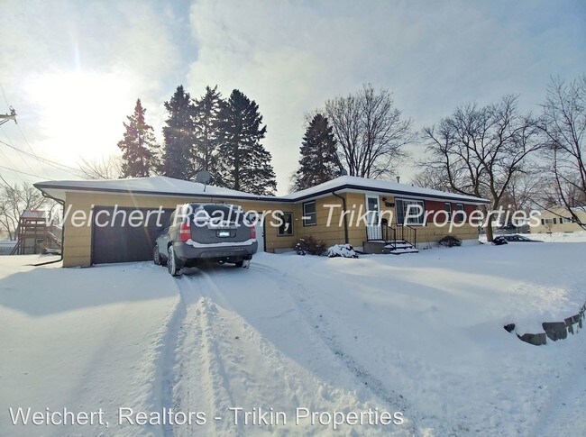 Building Photo - 4309 63rd Ave N
