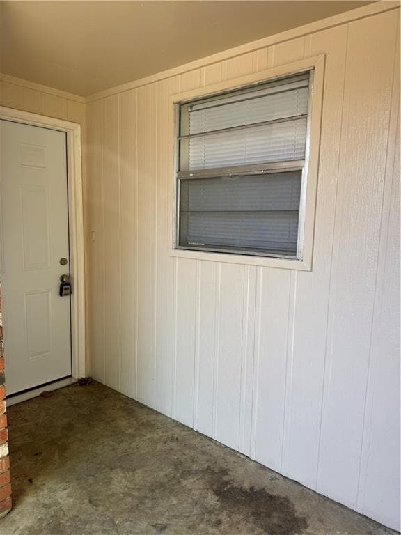 Building Photo - 328 Rodric Dr