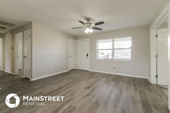 Foto del edificio - 13228 Grand Terrace Dr