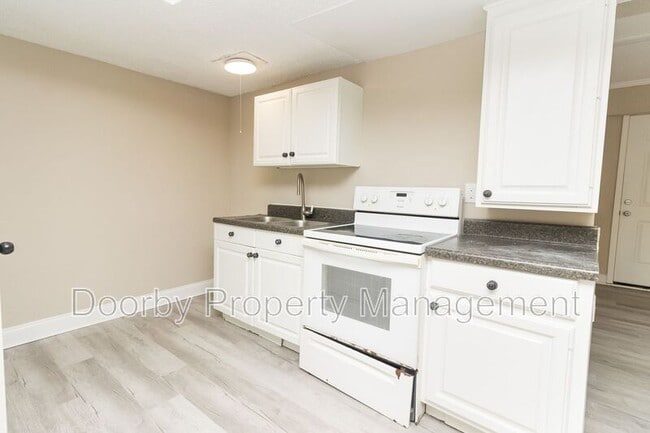 Building Photo - 5102 TN-58