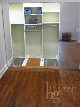 Foto del edificio - 520 E 83rd St