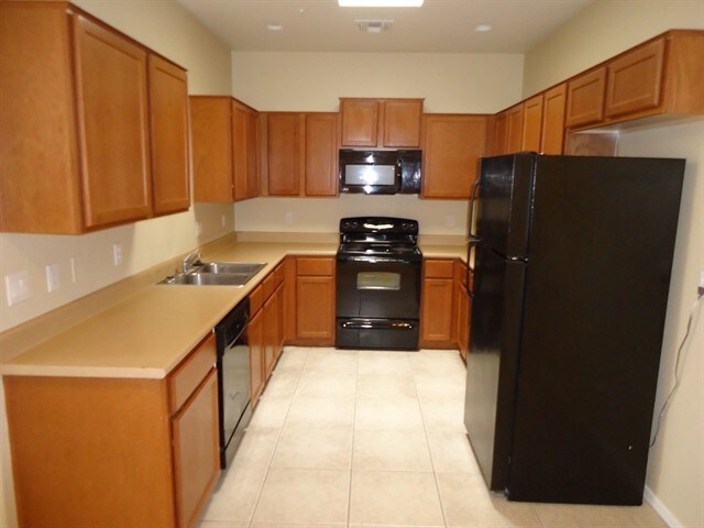 Foto del edificio - 8940 W Olive Ave