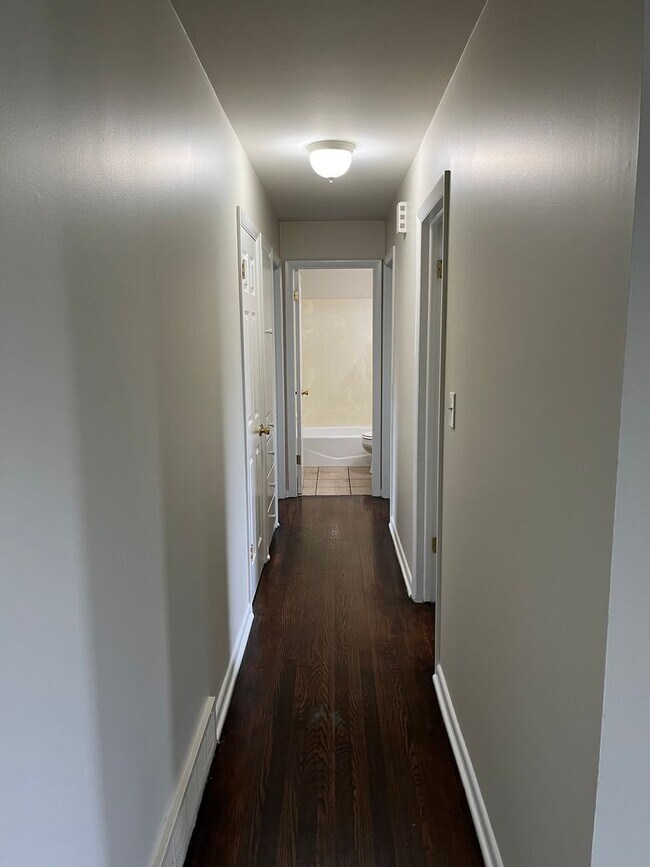 Foto del edificio - **3-BEDROOM HOME IN NORTH BEECHWOLD/SHARON...