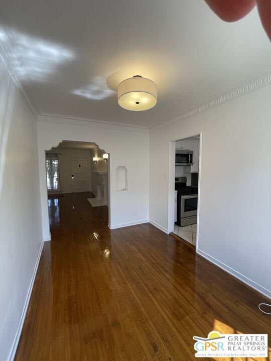 Foto del edificio - 927 Alandele Ave