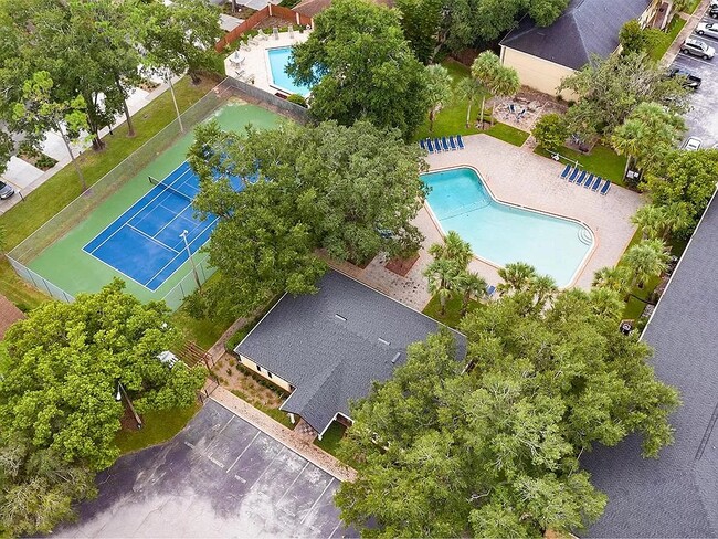 Photo - 226 Lewfield Cir Apartment