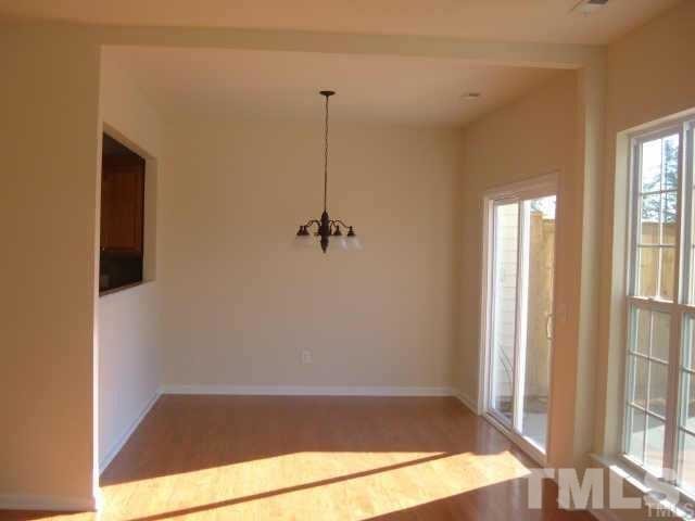 Building Photo - 8617 Thunderwood Dr